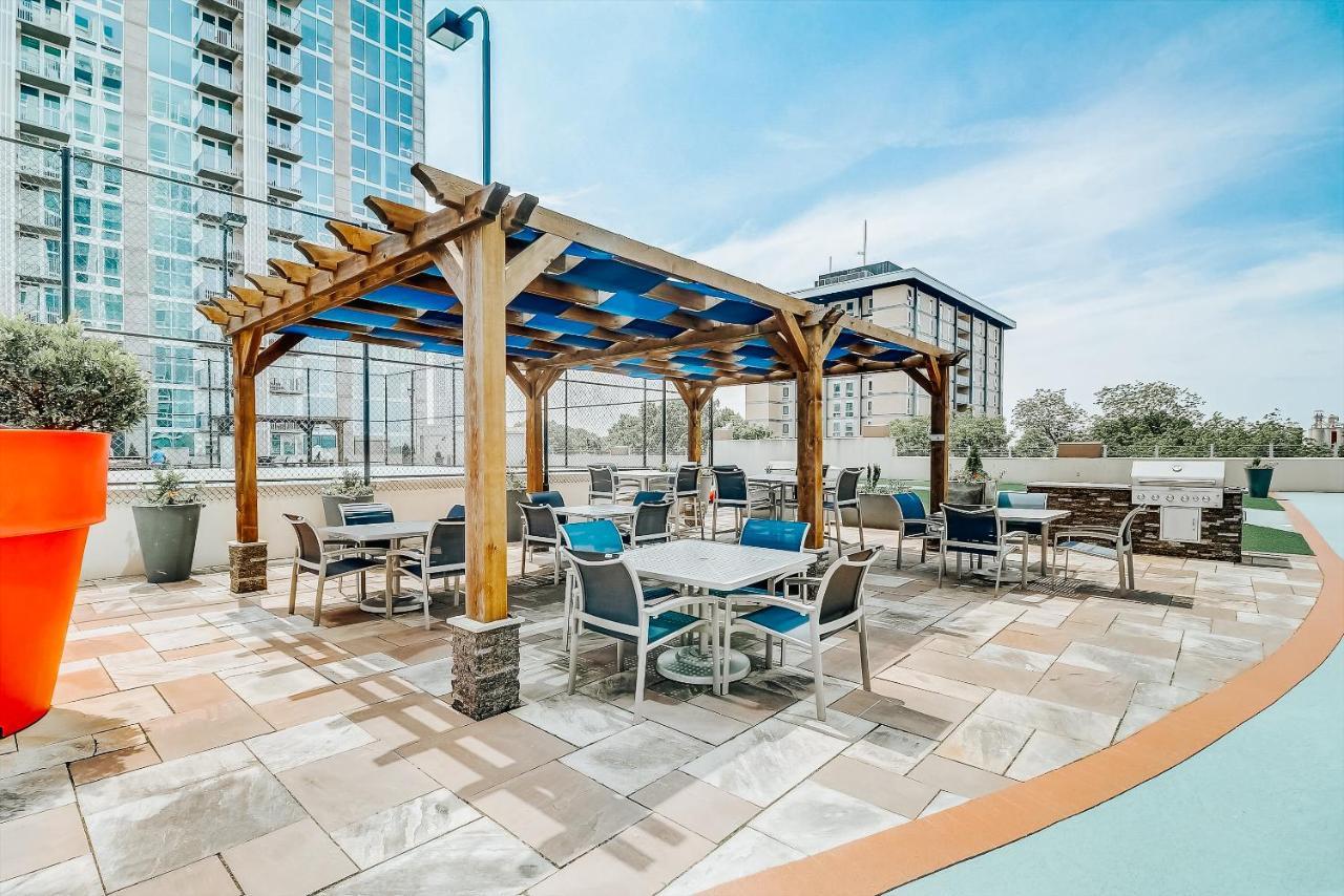 Frontdesk Skyhouse Apts Uptown Charlotte Appartamento Esterno foto