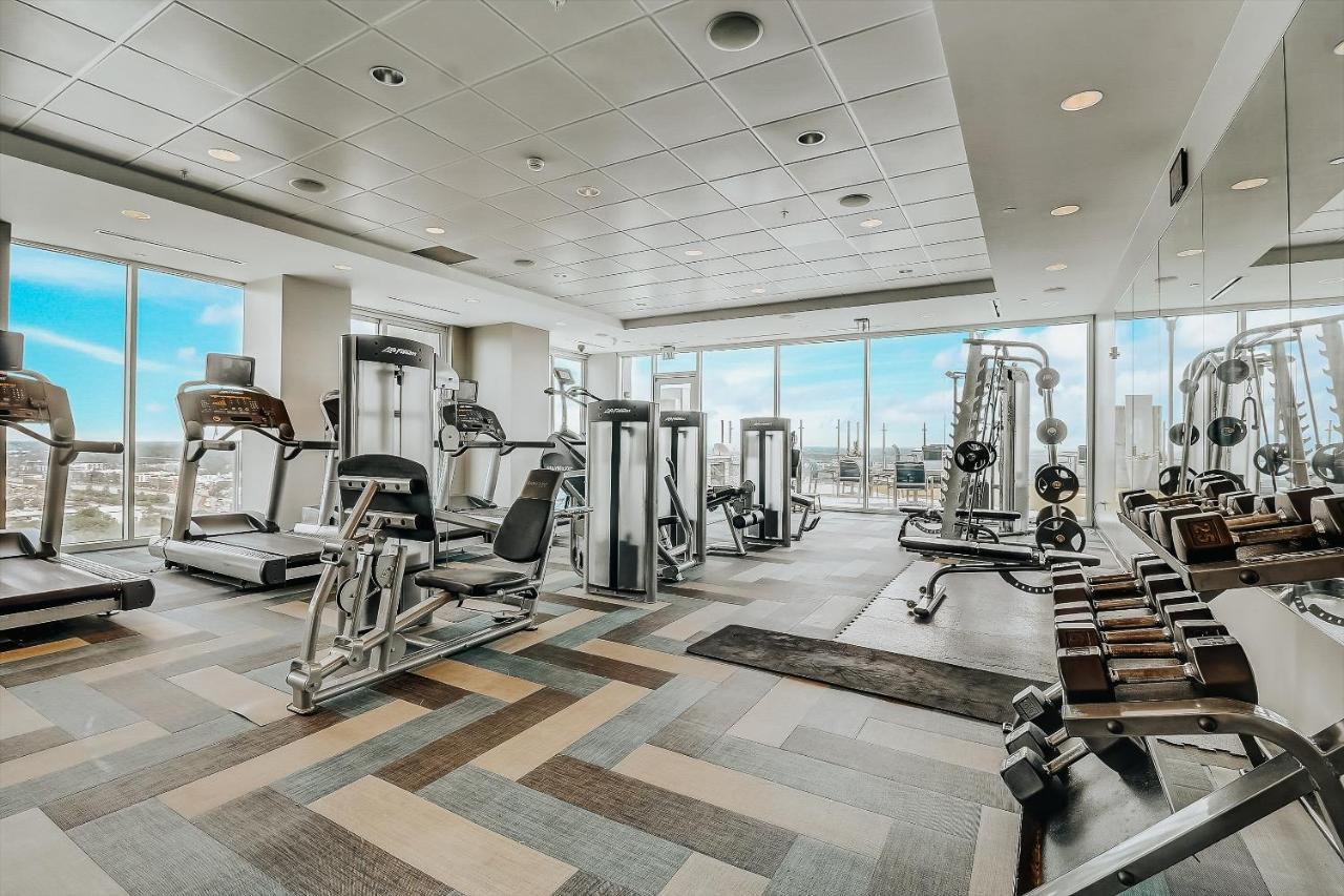 Frontdesk Skyhouse Apts Uptown Charlotte Appartamento Esterno foto